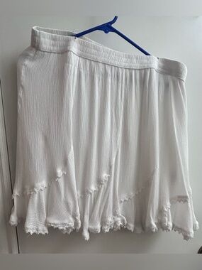 Studio West White Crinkle A-Line Skirt with  Ruffled Mini ,  Large, Lined, Boho